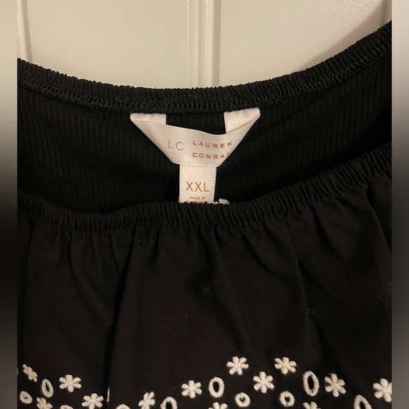 BODYSUIT LC LAUREN CONRAD-BLACK ALLOVER WHITE Polkadot NWT 92% rayon 8% spandex - Picture 8 of 10